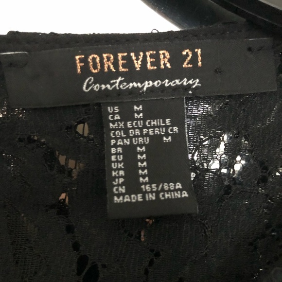 LACE TOP - Picture 3 of 5